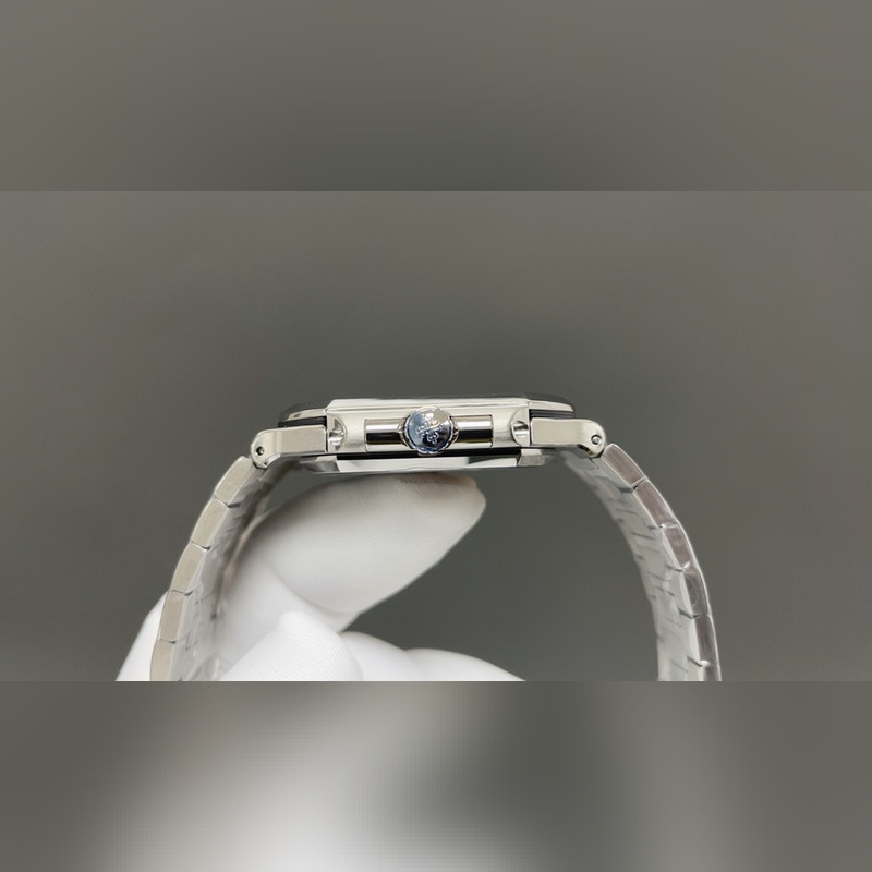 Factory 百達翡麗重磅推出新系列CUBITUS 5821腕錶這款Cubi