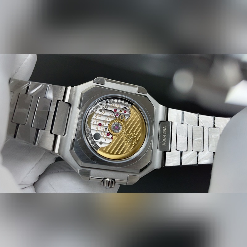 Factory 百達翡麗重磅推出新系列CUBITUS 5821腕錶這款Cubi