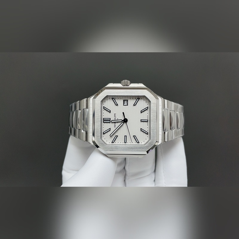 Factory 百達(dá)翡麗重磅推出新系列CUBITUS 5821腕錶這款Cubi