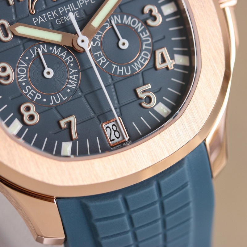 雷王 百達翡麗5261R-001最新款笑臉手雷男女通用！百達翡麗Aquanau