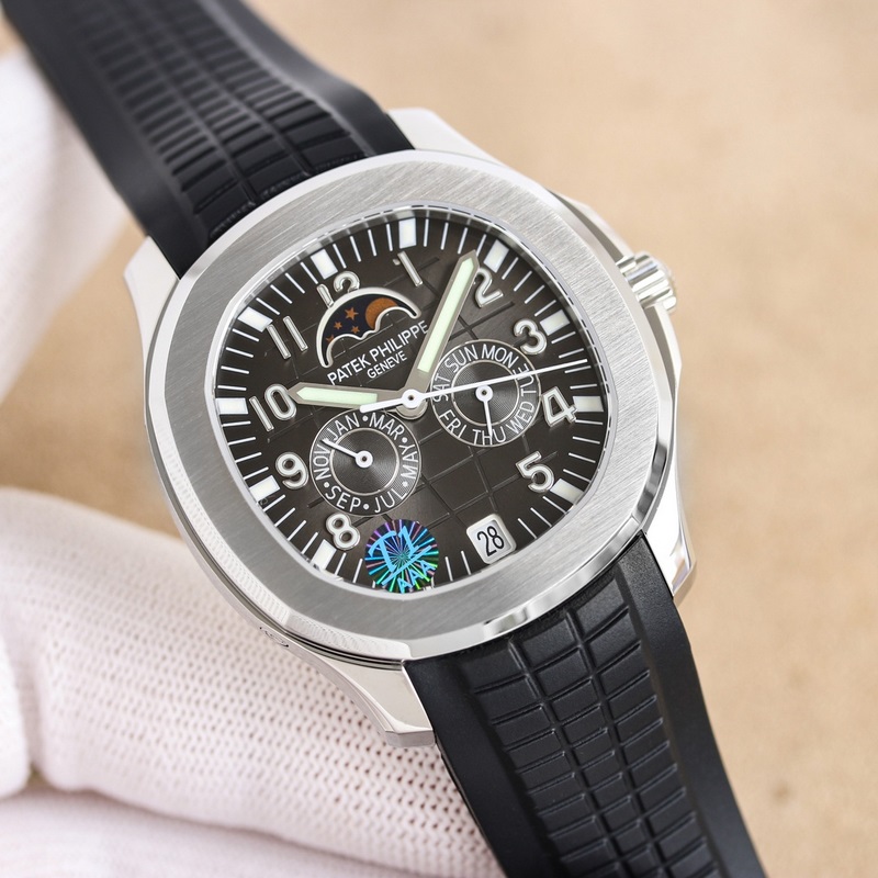 雷王 百達翡麗5261R-001最新款笑臉手雷男女通用！百達翡麗Aquanau