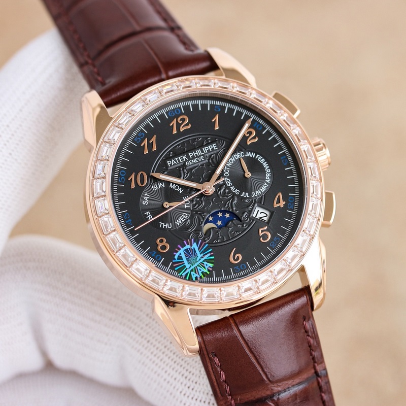 百達翡麗Patek Philippe驚豔登場，42毫米的錶徑適配大衆男性手寸，非