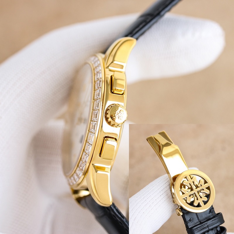 百達翡麗Patek Philippe驚豔登場，42毫米的錶徑適配大衆男性手寸，非