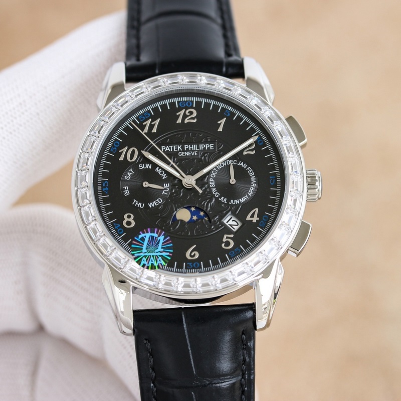 百達(dá)翡麗Patek Philippe驚豔登場(chǎng)，42毫米的錶徑適配大衆(zhòng)男性手寸，非