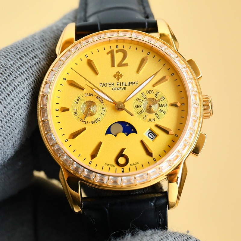 百達(dá)翡麗Patek Philippe驚豔登場(chǎng)，42毫米的錶徑適配大衆(zhòng)男性手寸，非