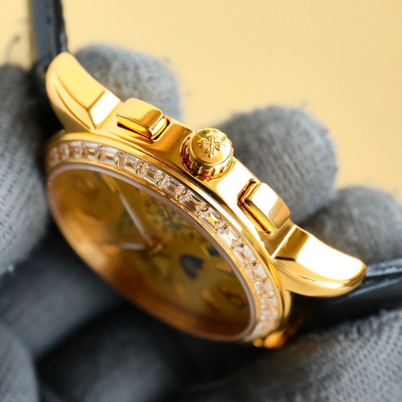 百達(dá)翡麗Patek Philippe驚豔登場(chǎng)，42毫米的錶徑適配大衆(zhòng)男性手寸，非