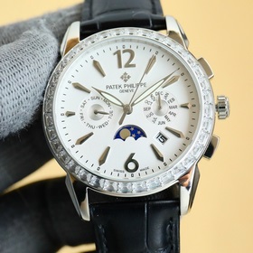 百達翡麗Patek Philippe驚豔登場，42毫米的錶徑適配大衆男性手寸，非