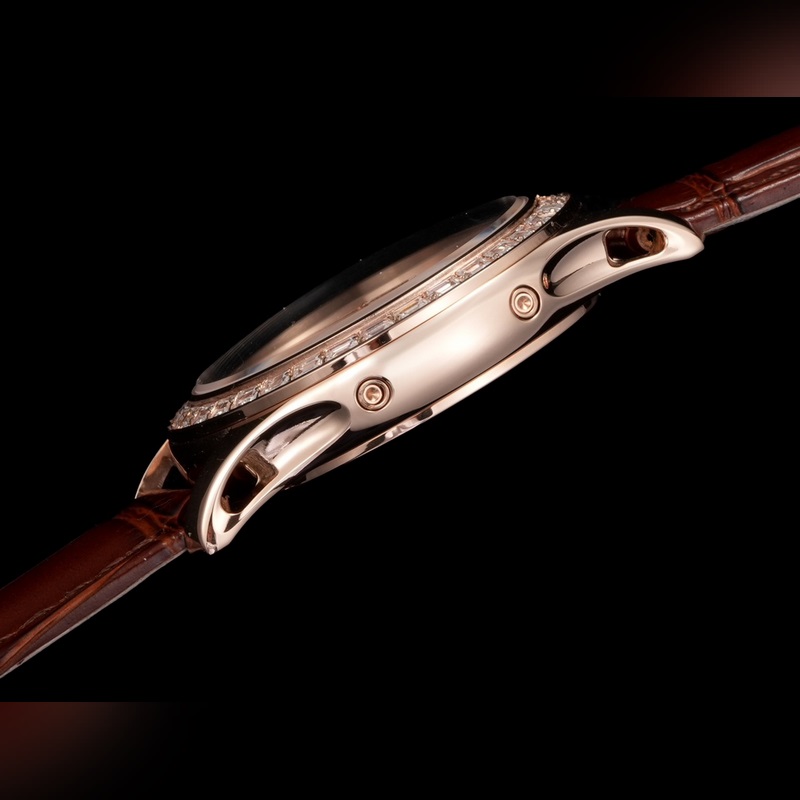 百達翡麗複雜多功能系列5205G-013重磅登場，迄今推出的首款Nautilus