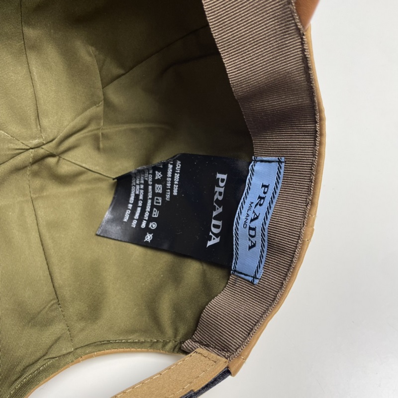 【普拉達】Prada 25春夏新款大牌棒球帽 ，顯臉小 大牌款超好搭配，趕緊入手