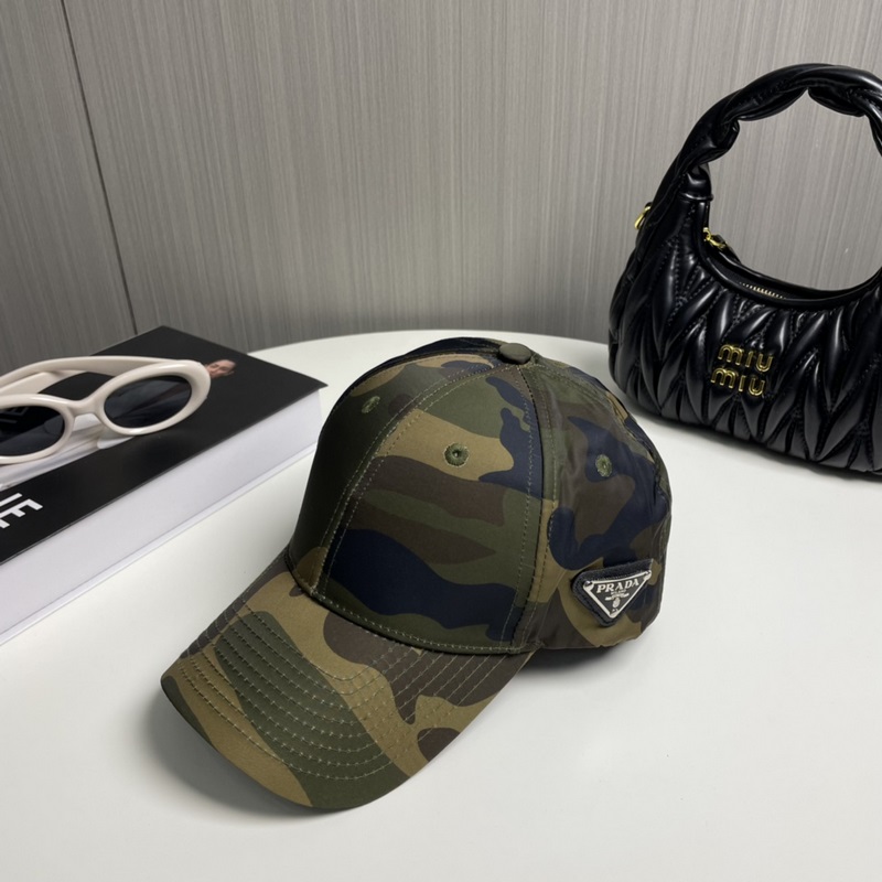 PRADA普拉達新款高版本炫酷迷彩三角標棒球帽 洋氣潮品，男女同款！