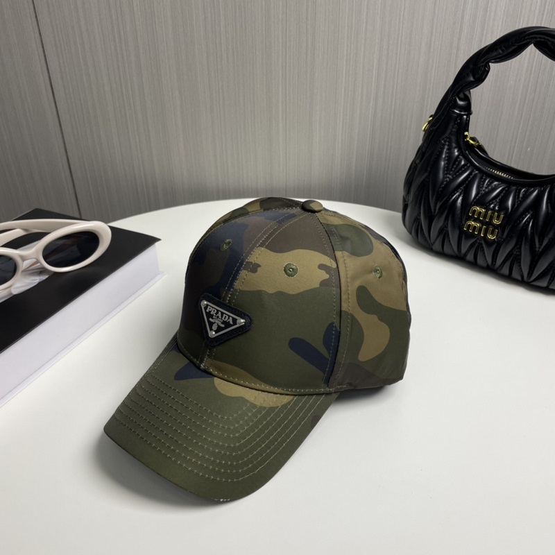 PRADA普拉達(dá)新款高版本炫酷迷彩三角標(biāo)棒球帽 洋氣潮品，男女同款！