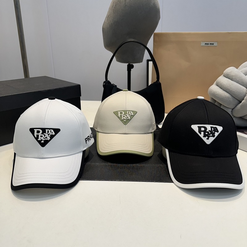 普拉達 PRADA 新品經(jīng)典棒球帽 代購版本！時尚潮流，高端做工！非一般的品質(zhì)，