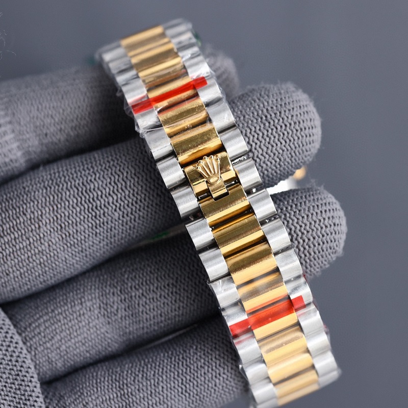 雙曆西鐵城版本 做工升級： 1 采用316L精培殼 “吻合度”原裝級（150米