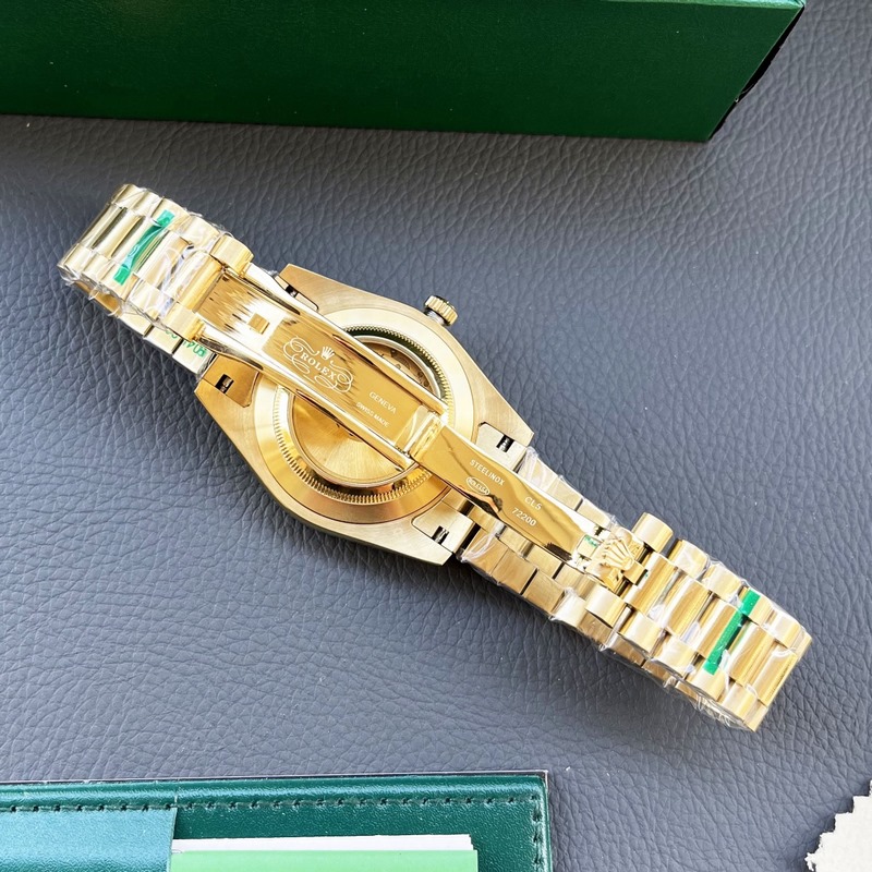 A廠雙曆西鐵城版本 （雙頭粒鋼內(nèi)罩）做工升級： 1 采用316L精培殼 “吻合