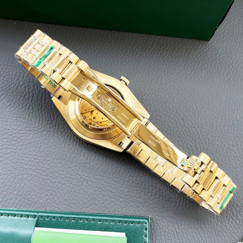 A廠雙曆西鐵城版本 （雙頭粒鋼內(nèi)罩）做工升級(jí)： 1 采用316L精培殼 “吻合