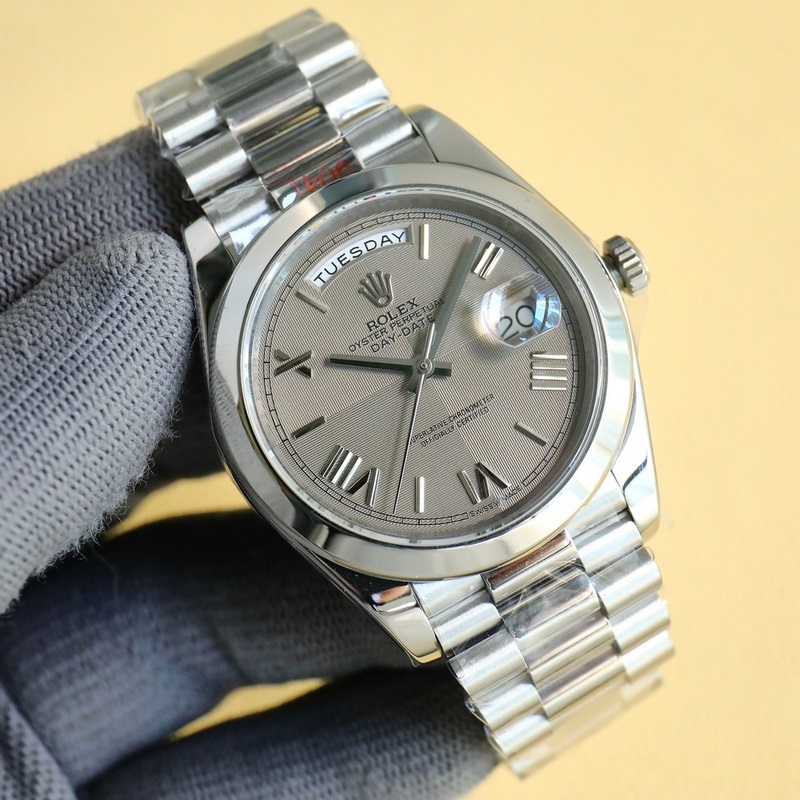 EW勞力士星期日志型401 藍(lán)寶石鏡面，日曆2.5倍放大鏡，效果同步原版。2