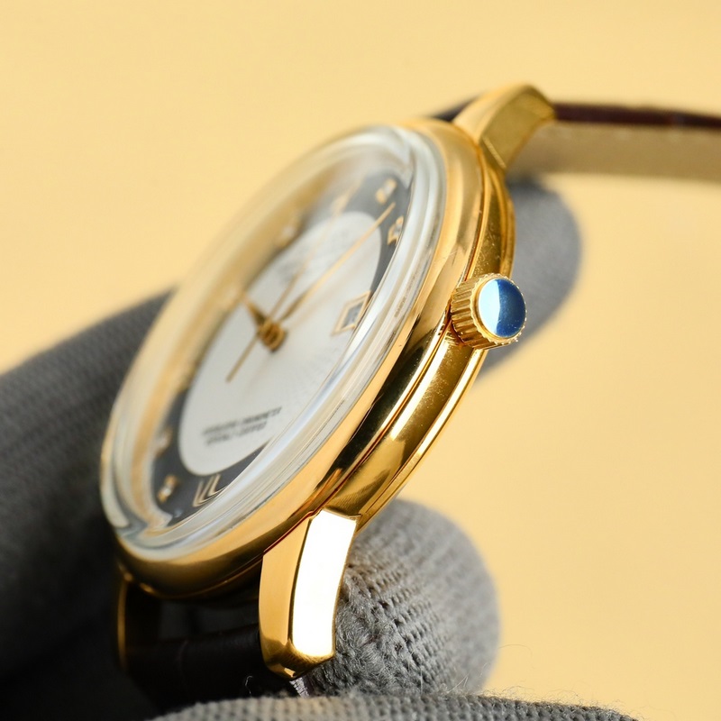 ROLEX 勞力士 .一塊彰顯紳士風度，適合參加各種活動場合的不二之選的男士腕錶