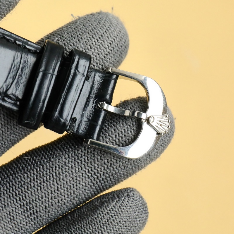 ROLEX 勞力士 .一塊彰顯紳士風度，適合參加各種活動場合的不二之選的男士腕錶