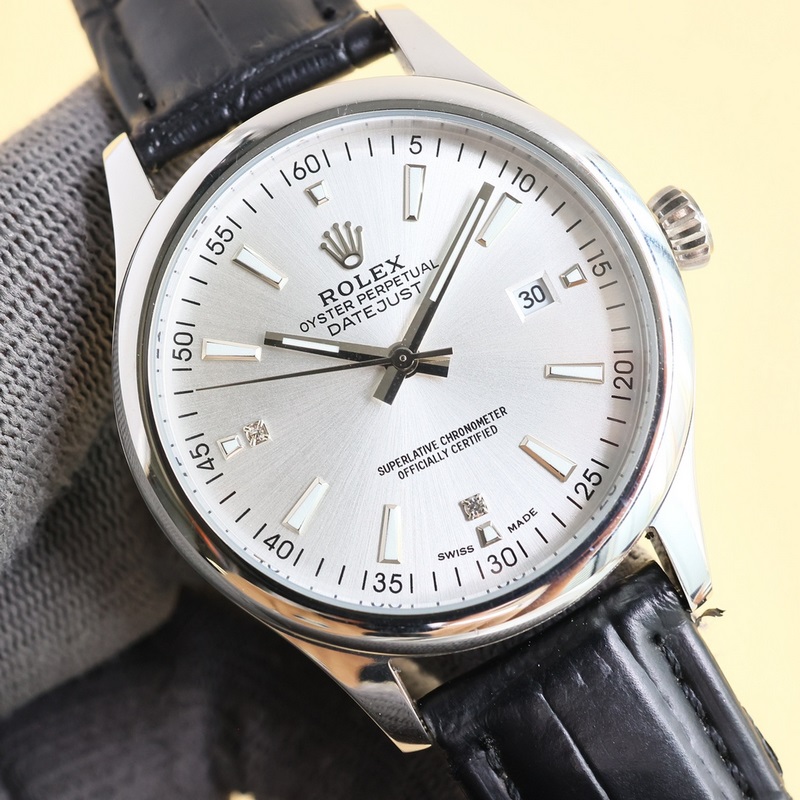 勞力士【ROLEX】升級版本 男士腕錶 采用獨特的錶盤設計 搭配五金裝飾釘的3D