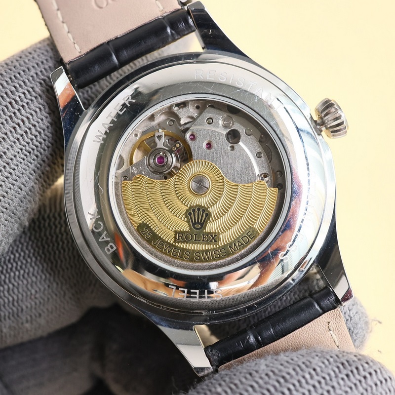 勞力士【ROLEX】升級版本 男士腕錶 采用獨特的錶盤設計 搭配五金裝飾釘的3D