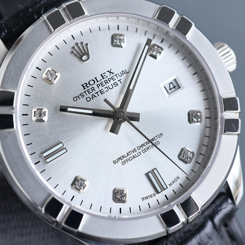 ②0 ②5 再次升級 ，勞力士日志系列！采用獨特的外形設計風格 ，字面引用一貫的