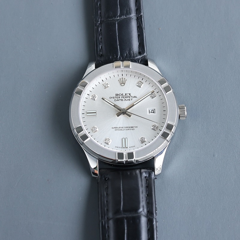 ②0 ②5 再次升級 ，勞力士日志系列！采用獨特的外形設計風格 ，字面引用一貫的