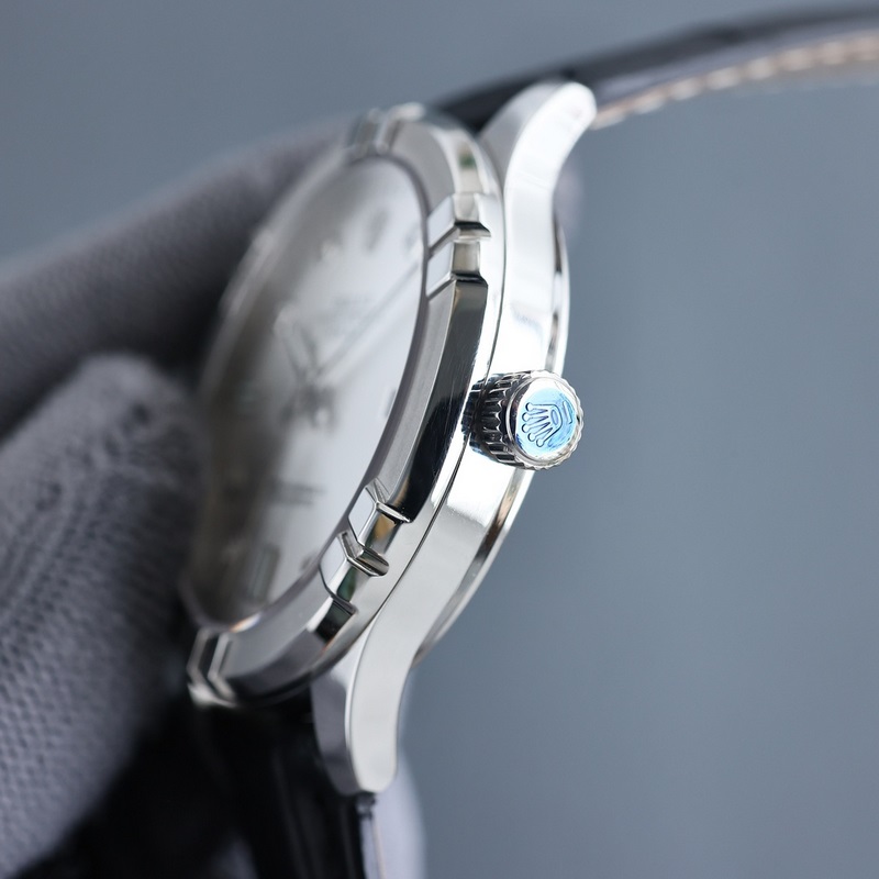 ②0 ②5 再次升級 ，勞力士日志系列！采用獨特的外形設計風格 ，字面引用一貫的