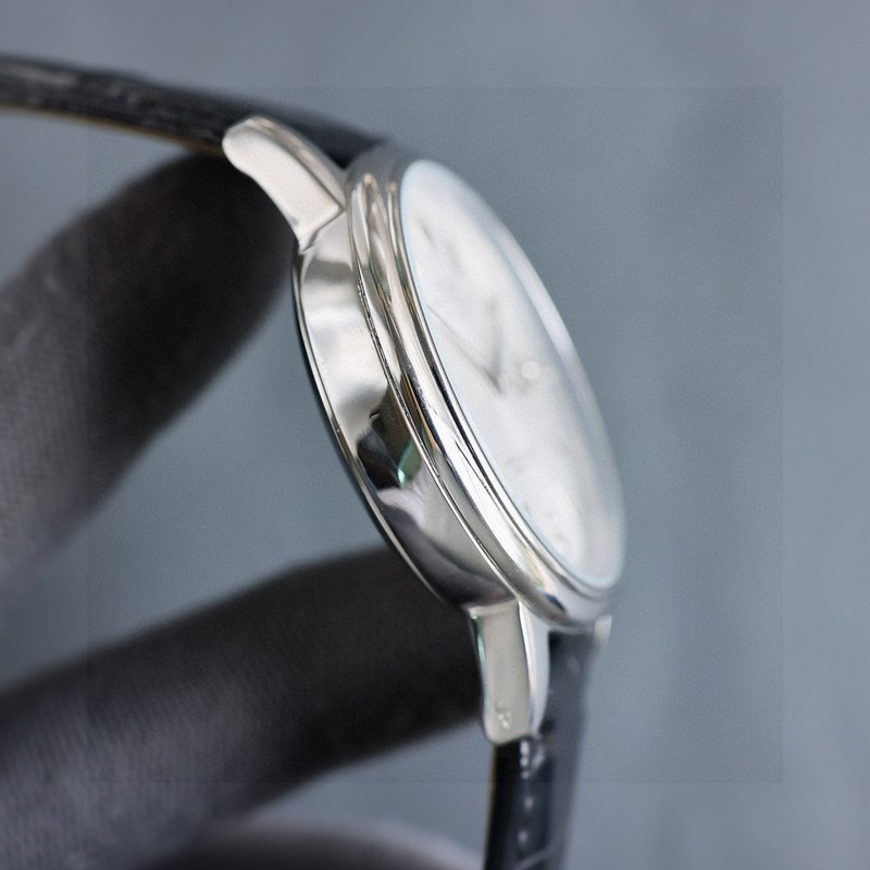 勞力士【ROLEX】男士腕錶 采用獨特的錶盤設計 搭配而來的是更高檔奢華的勞力士