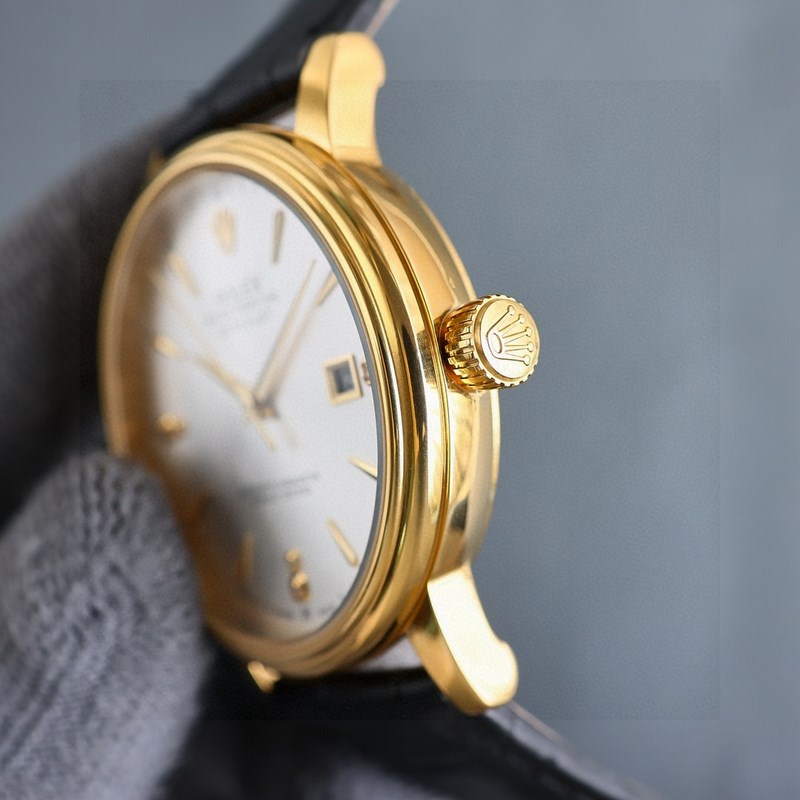 勞力士【ROLEX】男士腕錶 采用獨特的錶盤設計 搭配而來的是更高檔奢華的勞力士