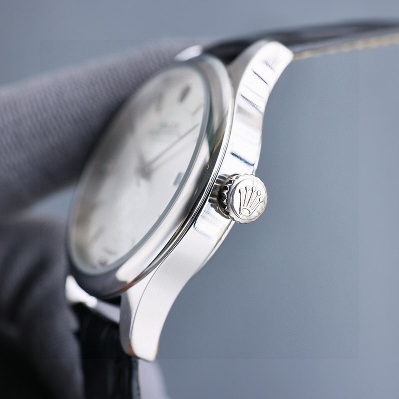 Tw力作新款上市[玫瑰][玫瑰] 勞力士，特邀世界頂級設計師，為每位男士精心制作