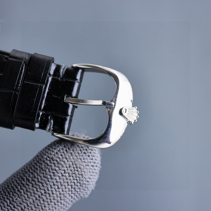 Tw力作新款上市[玫瑰][玫瑰] 勞力士，特邀世界頂級設計師，為每位男士精心制作