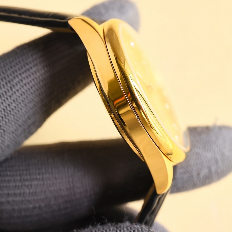 最新2025爆款主推 勞力士【ROLEX】男士腕錶 采用獨特的錶盤設計 搭配而來