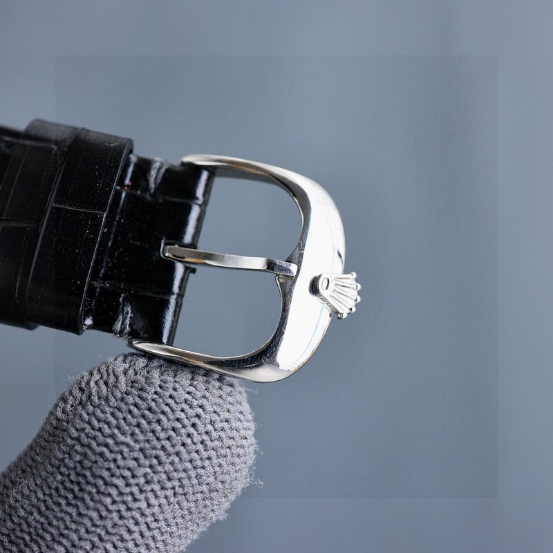 不眠不休研究再次升級 ，勞力士日志系列！采用獨特的外形設計風格 ，字面引用一貫的