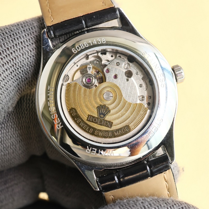 最新2025爆款主推 勞力士【ROLEX】男士腕錶 采用獨特的錶盤設計 搭配而來