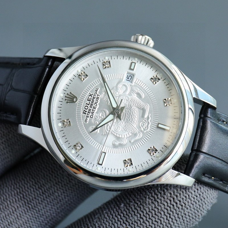 最新2025爆款主推 勞力士【ROLEX】男士腕錶 采用獨特的錶盤設計 搭配而來