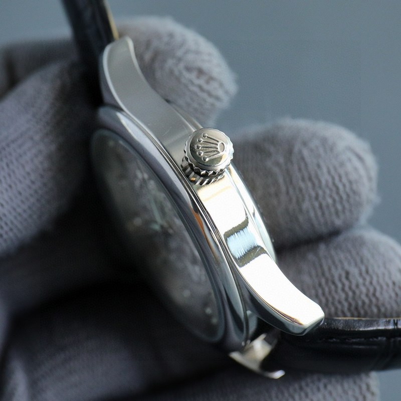 最新2025爆款主推 勞力士【ROLEX】男士腕錶 采用獨特的錶盤設計 搭配而來