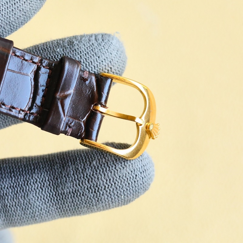 ROLEX 勞力士 .一塊彰顯紳士風度，適合參加各種活動場合的不二之選的男士腕錶