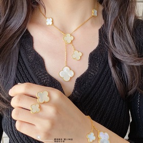 V金鍍咪金  vca四葉草高級白貝母六花項鍊，市場高級版  1：1版本高端定制