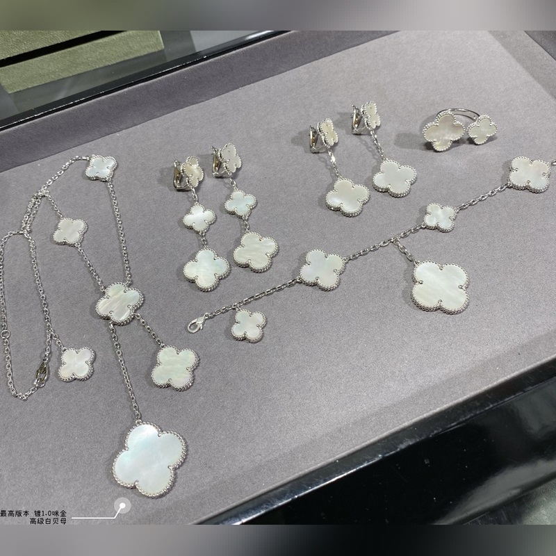 V金鍍咪金  vca四葉草高級(jí)白貝母六花項(xiàng)鍊，市場(chǎng)高級(jí)版  1：1版本高端定制