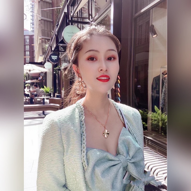 Van Cleef & Arpels 梵克雅寶 四葉草大號 長鍊 鐳射毛衣鍊也可