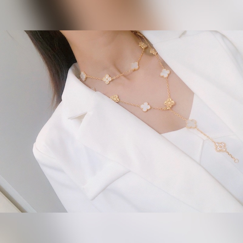 vca四葉草梵克雅寶 滿鑽 白貝母 二十花項(xiàng)鍊20花 彩寶長(zhǎng)鍊毛衣鍊，重工的款式