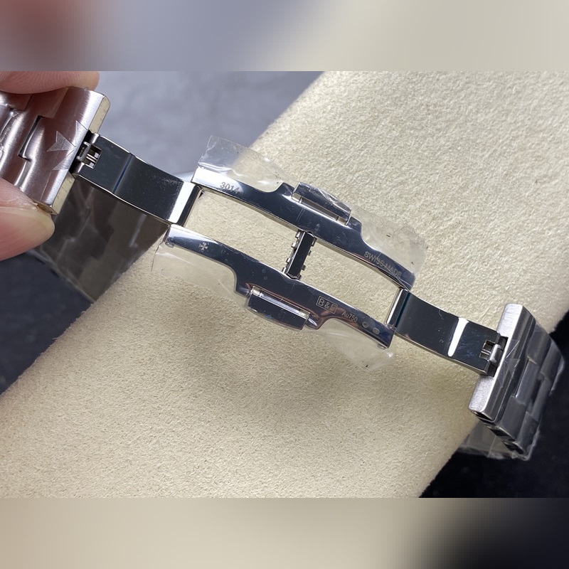 GR 江詩丹頓 縱橫四海真月相逆跳 多功能 Vacheron constanti