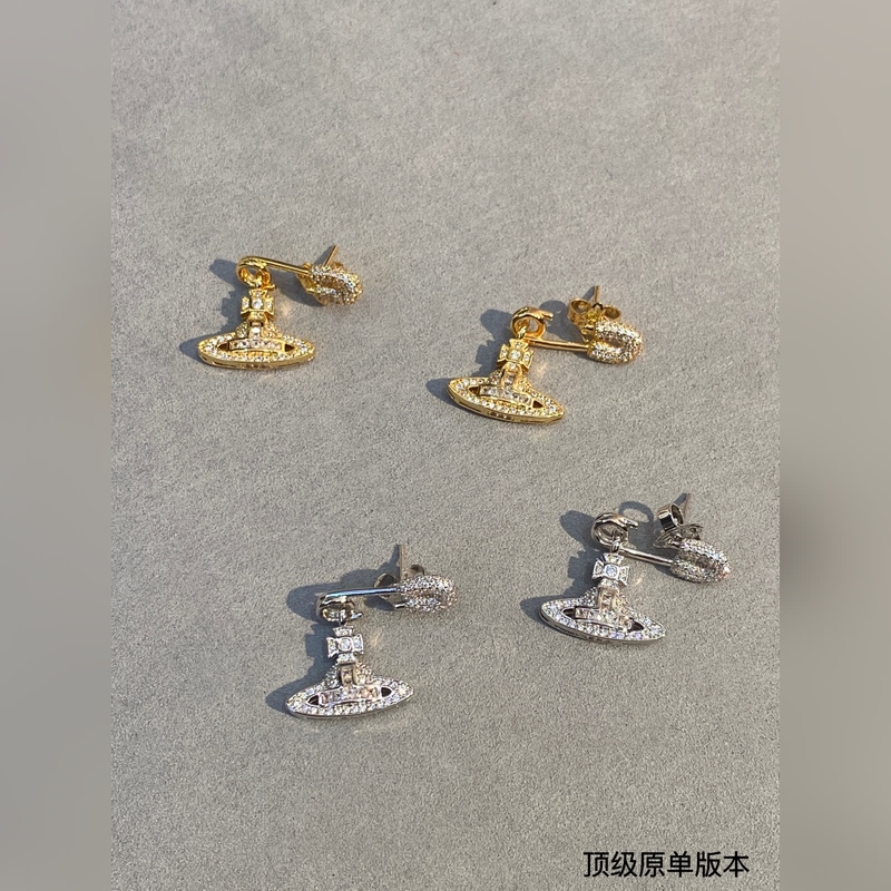西太後 vivienne 滿鑽耳釘閉眼 準入 沒錯！白鑽鑲嵌、純 王粹 冠球