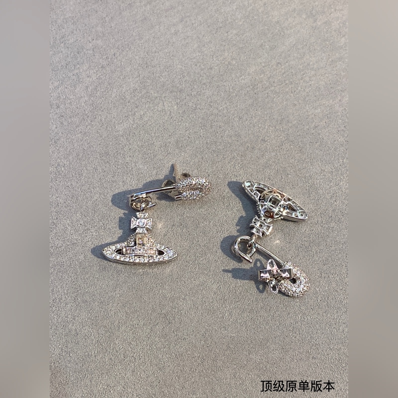 西太後 vivienne 滿鑽耳釘閉眼 準入 沒錯！白鑽鑲嵌、純 王粹 冠球