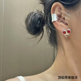 西太後愛心鑲鑽耳釘火遍全網的西太後耳釘安排上了～土星是西太後設計中的經典元素，