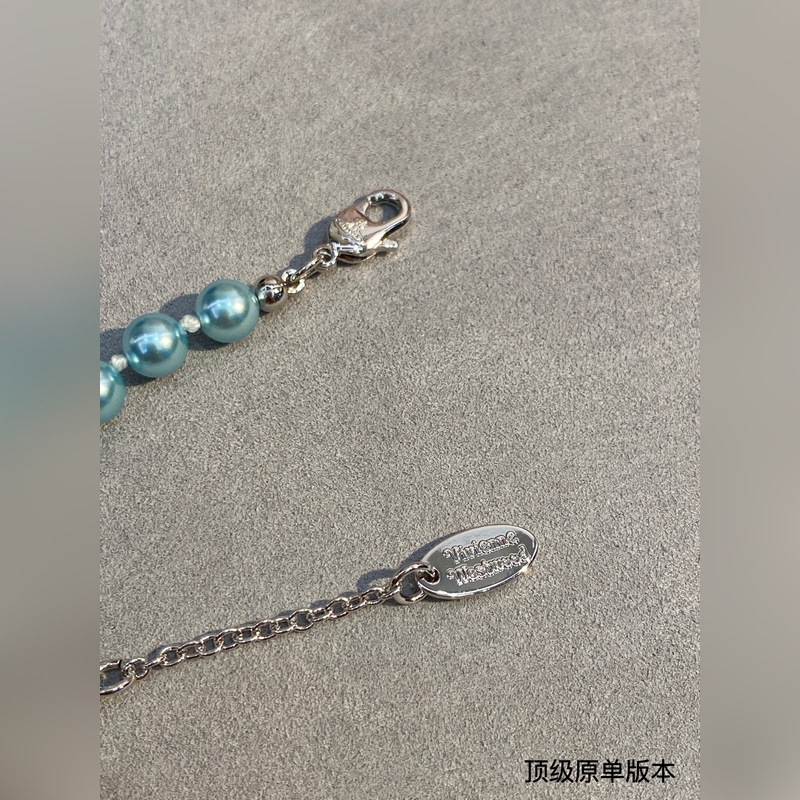 西太後珍珠手鍊今年珍珠手鍊也是大勢，珍珠上手真的絕絕子～土星搭配珍珠奶酷奶酷的