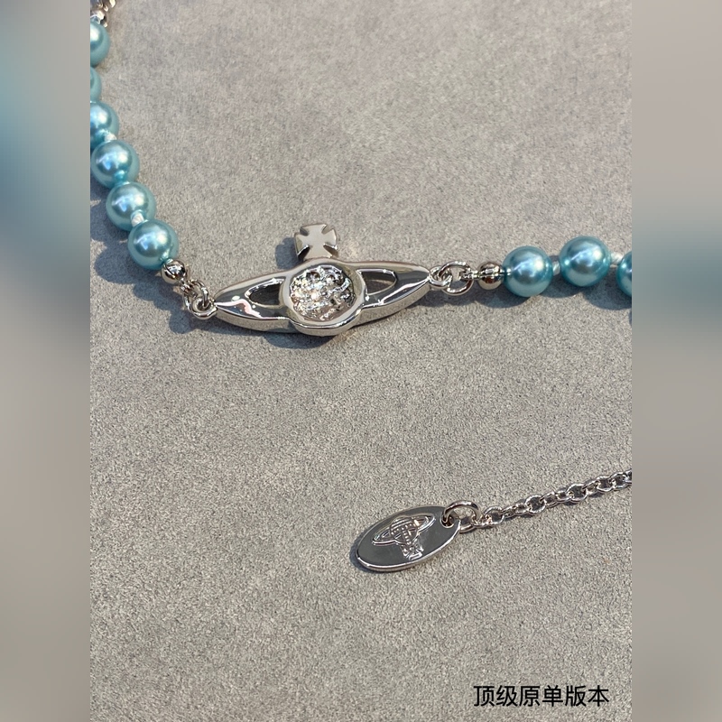 西太後珍珠手鍊今年珍珠手鍊也是大勢，珍珠上手真的絕絕子～土星搭配珍珠奶酷奶酷的