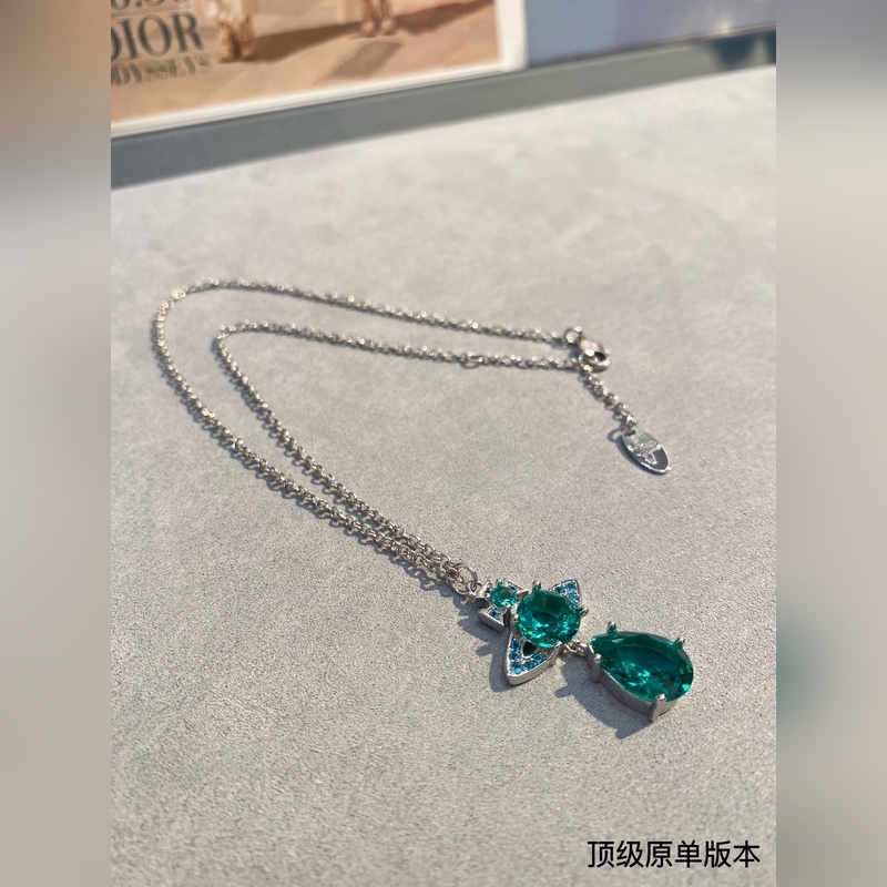 西太後 vivienne 滿鑽 土星項鍊閉眼 準入 沒錯！綠鑽鑲嵌、純 王粹