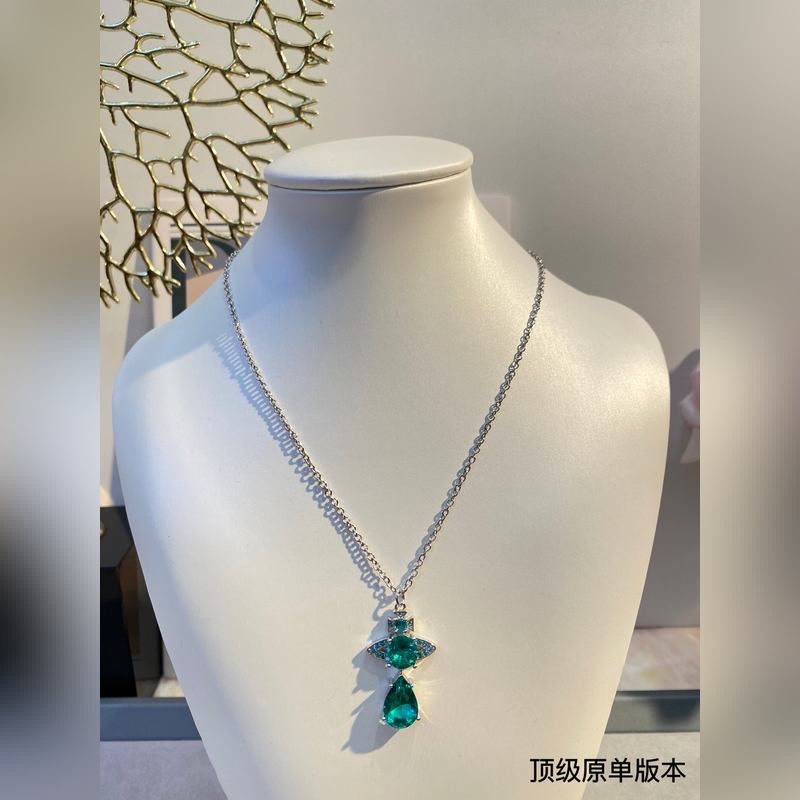 西太後 vivienne 滿鑽 土星項鍊閉眼 準入 沒錯！綠鑽鑲嵌、純 王粹