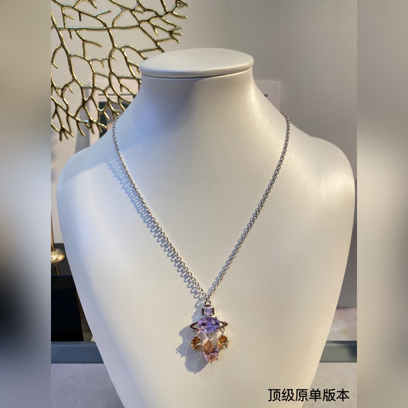 西太後 vivienne 滿鑽 土星項鍊閉眼 準入 沒錯！紫鑽搭配黃鑽鑲嵌、純